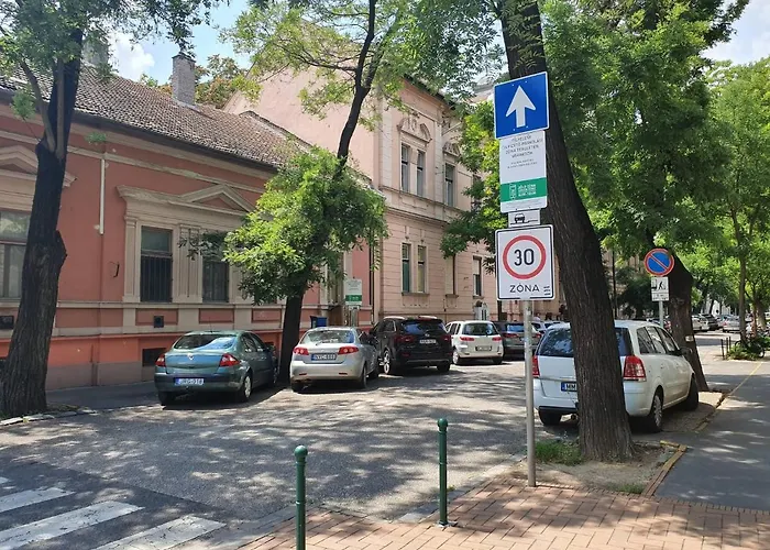 Pompar Belvarosi * Szegedin