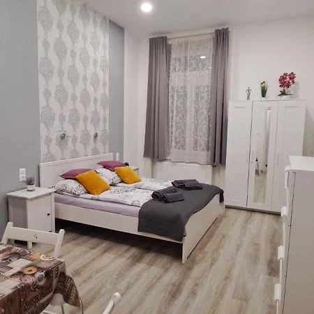 Apartment Pompar Belvarosi